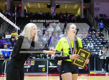 Thumbnail 1 in D'Hanis vs. Blum (UIL 1A Final) photogallery.