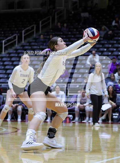 Thumbnail 1 in D'Hanis vs. Blum (UIL 1A Final) photogallery.