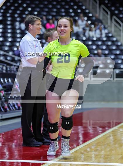 Thumbnail 2 in D'Hanis vs. Blum (UIL 1A Final) photogallery.