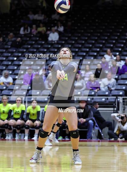 Thumbnail 1 in D'Hanis vs. Blum (UIL 1A Final) photogallery.