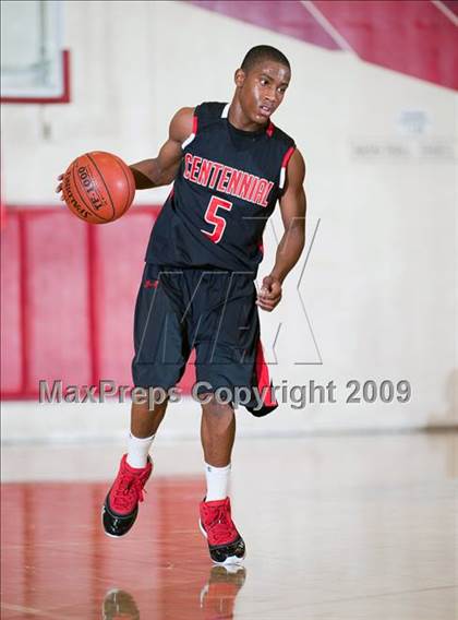 Thumbnail 3 in Centennial vs. Etiwanda (Rose City Round Ball Classic) photogallery.