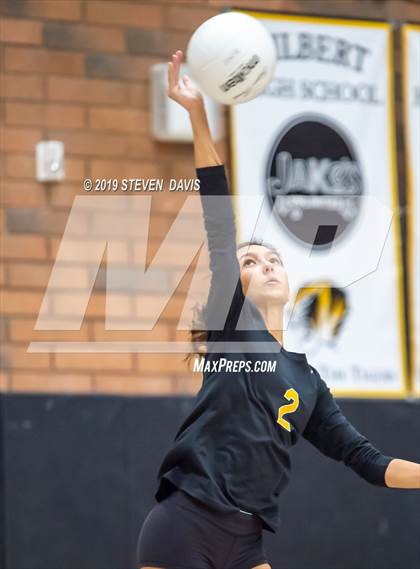 Thumbnail 3 in Casteel vs Gilbert photogallery.