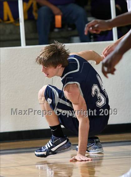 Thumbnail 3 in College Park vs. Hightower (McDonalds Texas Invitational) photogallery.