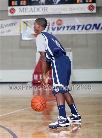 Thumbnail 3 in College Park vs. Hightower (McDonalds Texas Invitational) photogallery.