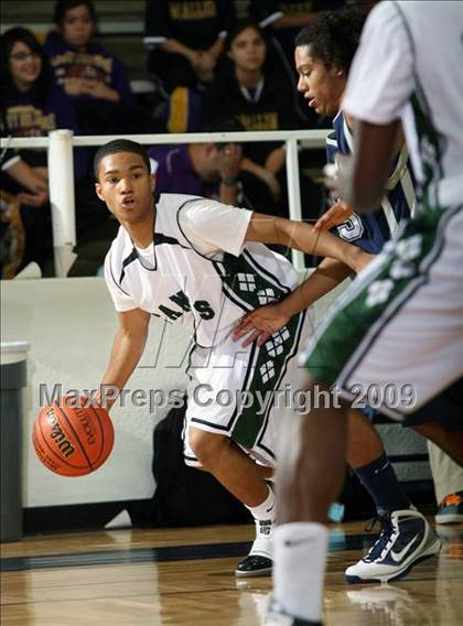 Thumbnail 1 in College Park vs. Hightower (McDonalds Texas Invitational) photogallery.