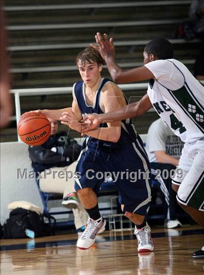 Thumbnail 2 in College Park vs. Hightower (McDonalds Texas Invitational) photogallery.