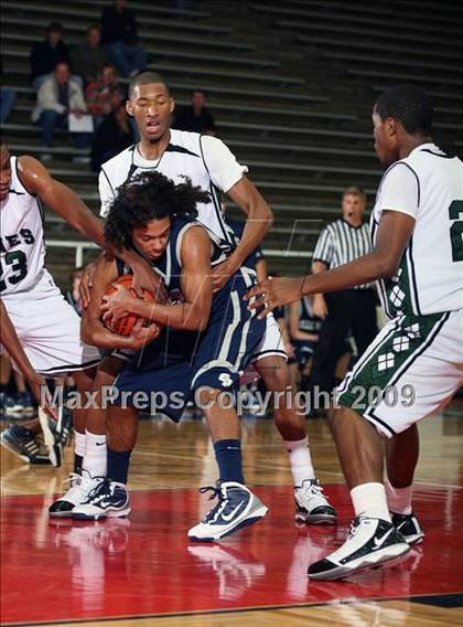 Thumbnail 1 in College Park vs. Hightower (McDonalds Texas Invitational) photogallery.