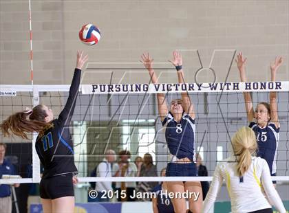Thumbnail 2 in Laguna Blanca vs. Notre Dame (CIF State D4 Final) photogallery.