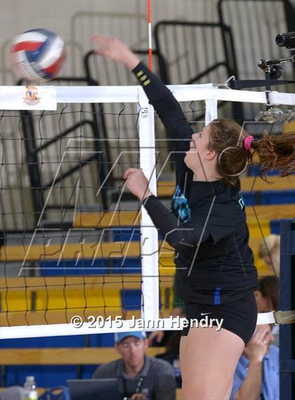 Thumbnail 2 in Laguna Blanca vs. Notre Dame (CIF State D4 Final) photogallery.