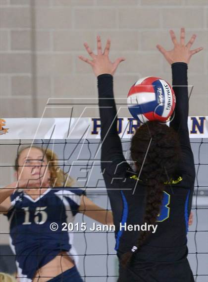 Thumbnail 2 in Laguna Blanca vs. Notre Dame (CIF State D4 Final) photogallery.