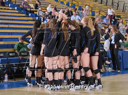 Thumbnail 3 in Laguna Blanca vs. Notre Dame (CIF State D4 Final) photogallery.
