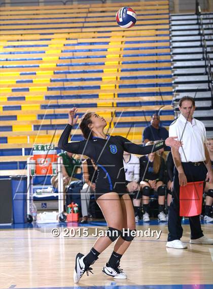 Thumbnail 3 in Laguna Blanca vs. Notre Dame (CIF State D4 Final) photogallery.
