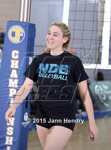 Thumbnail 2 in Laguna Blanca vs. Notre Dame (CIF State D4 Final) photogallery.