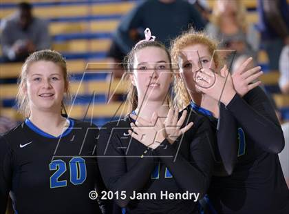 Thumbnail 1 in Laguna Blanca vs. Notre Dame (CIF State D4 Final) photogallery.