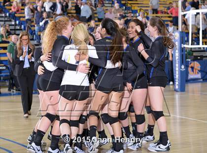Thumbnail 3 in Laguna Blanca vs. Notre Dame (CIF State D4 Final) photogallery.
