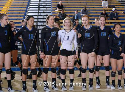 Thumbnail 1 in Laguna Blanca vs. Notre Dame (CIF State D4 Final) photogallery.