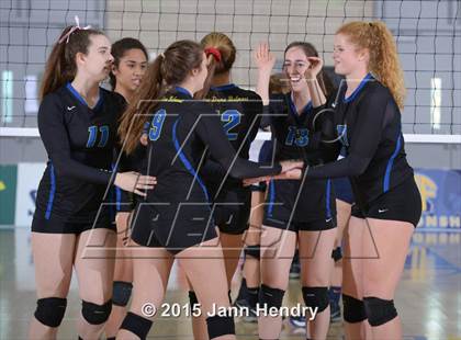 Thumbnail 2 in Laguna Blanca vs. Notre Dame (CIF State D4 Final) photogallery.