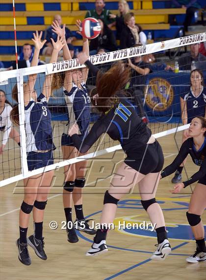 Thumbnail 1 in Laguna Blanca vs. Notre Dame (CIF State D4 Final) photogallery.
