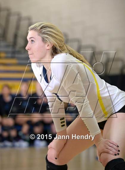 Thumbnail 2 in Laguna Blanca vs. Notre Dame (CIF State D4 Final) photogallery.