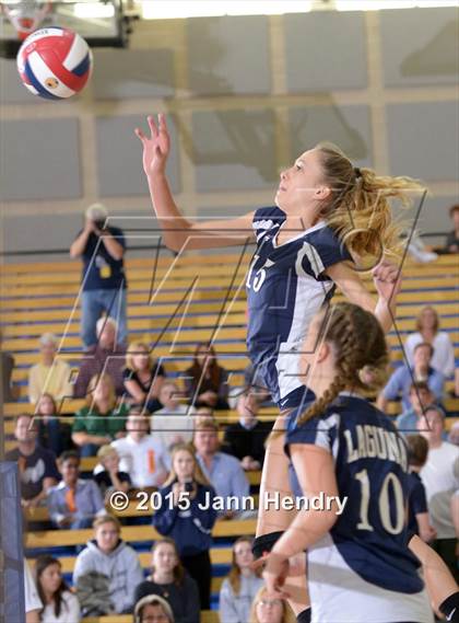 Thumbnail 2 in Laguna Blanca vs. Notre Dame (CIF State D4 Final) photogallery.