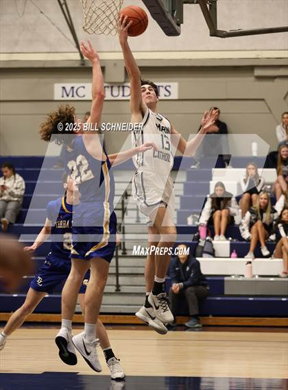 Thumbnail 2 in Marin Catholic vs Terra Linda (MCAL Semi-final) photogallery.