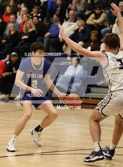 Thumbnail 1 in Marin Catholic vs Terra Linda (MCAL Semi-final) photogallery.