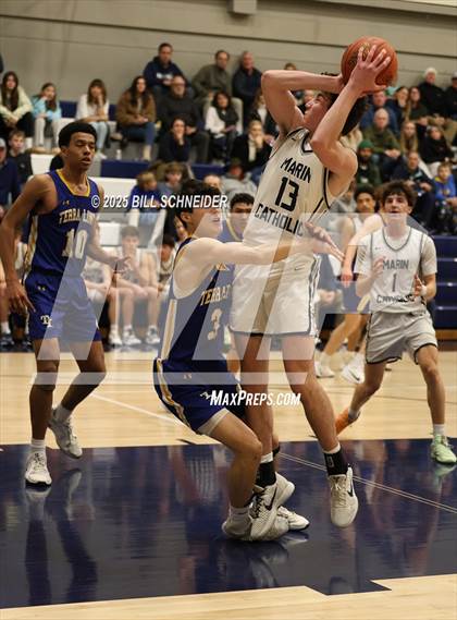 Thumbnail 2 in Marin Catholic vs Terra Linda (MCAL Semi-final) photogallery.
