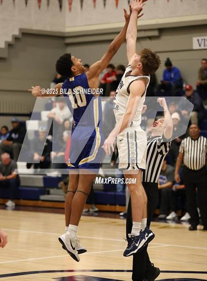 Thumbnail 3 in Marin Catholic vs Terra Linda (MCAL Semi-final) photogallery.