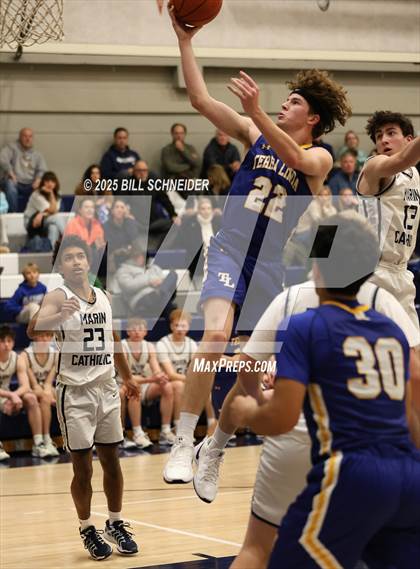 Thumbnail 3 in Marin Catholic vs Terra Linda (MCAL Semi-final) photogallery.