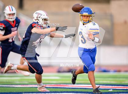 Thumbnail 2 in El Toro @ Tesoro photogallery.