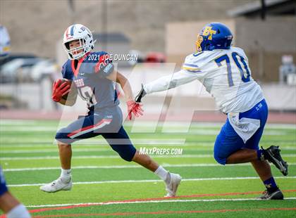 Thumbnail 2 in El Toro @ Tesoro photogallery.