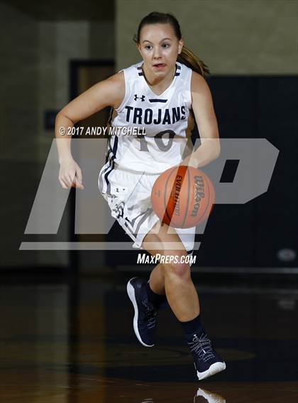 Thumbnail 3 in Boyd-Buchanan @ Soddy Daisy photogallery.