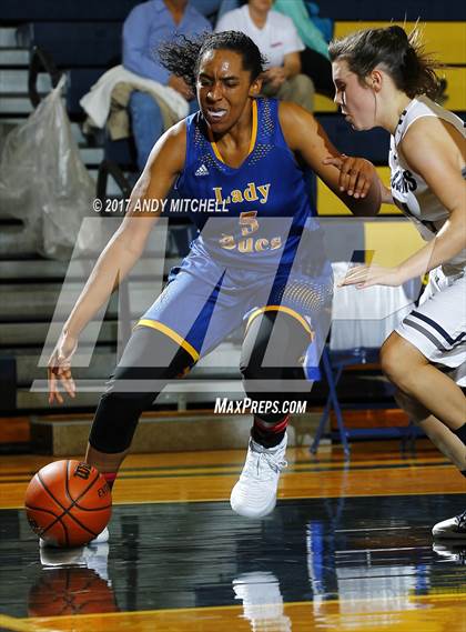 Thumbnail 2 in Boyd-Buchanan @ Soddy Daisy photogallery.