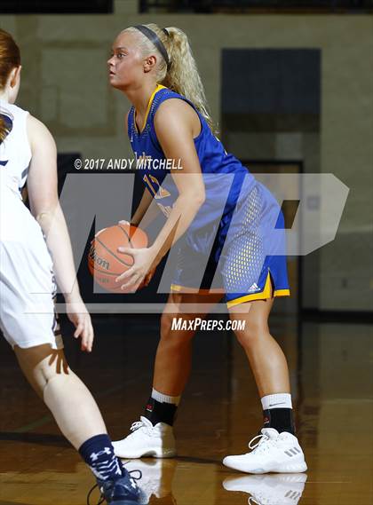 Thumbnail 3 in Boyd-Buchanan @ Soddy Daisy photogallery.