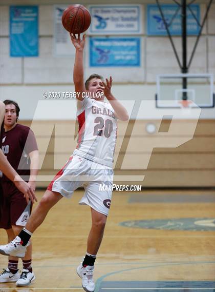 Thumbnail 2 in Elko vs. Grace (Eagle Holiday Shootout) photogallery.