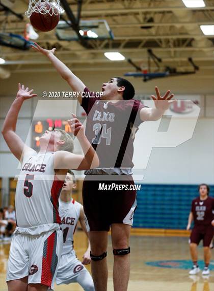 Thumbnail 1 in Elko vs. Grace (Eagle Holiday Shootout) photogallery.