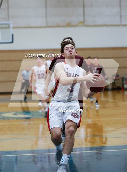 Thumbnail 1 in Elko vs. Grace (Eagle Holiday Shootout) photogallery.