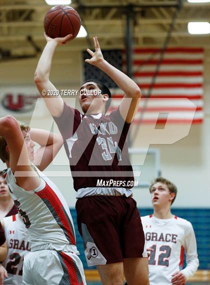 Thumbnail 3 in Elko vs. Grace (Eagle Holiday Shootout) photogallery.