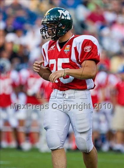 Thumbnail 2 in 32nd Annual Shriners All-Star Classic (North vs South) photogallery.