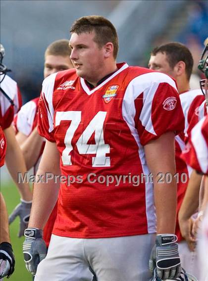 Thumbnail 2 in 32nd Annual Shriners All-Star Classic (North vs South) photogallery.