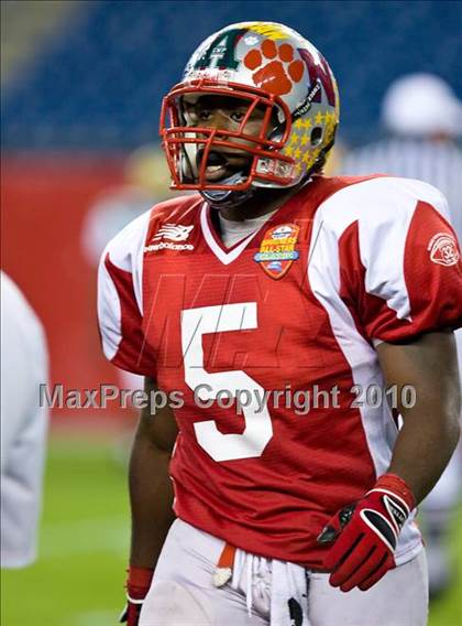 Thumbnail 1 in 32nd Annual Shriners All-Star Classic (North vs South) photogallery.