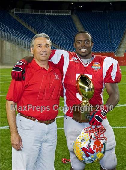 Thumbnail 3 in 32nd Annual Shriners All-Star Classic (North vs South) photogallery.