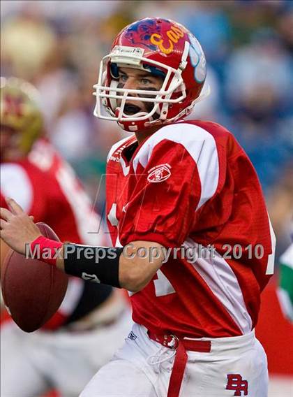 Thumbnail 2 in 32nd Annual Shriners All-Star Classic (North vs South) photogallery.