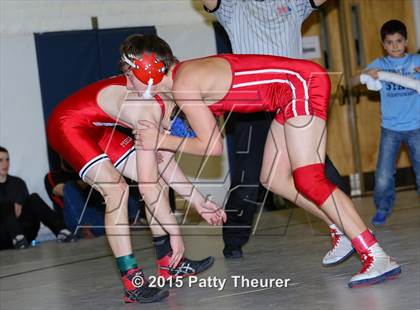 Thumbnail 2 in RD Brown Invitational (Consolation-Semifinals) photogallery.