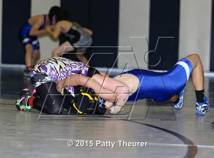 Thumbnail 2 in RD Brown Invitational (Consolation-Semifinals) photogallery.