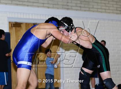 Thumbnail 2 in RD Brown Invitational (Consolation-Semifinals) photogallery.