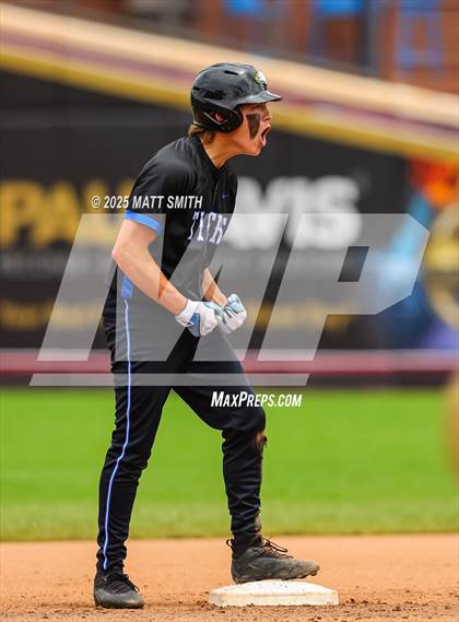 Thumbnail 3 in Hiland vs. Lake Center Christian (OHSAA Division 6 Final) photogallery.