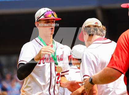 Thumbnail 1 in Hiland vs. Lake Center Christian (OHSAA Division 6 Final) photogallery.
