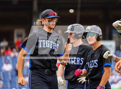 Thumbnail 3 in Hiland vs. Lake Center Christian (OHSAA Division 6 Final) photogallery.