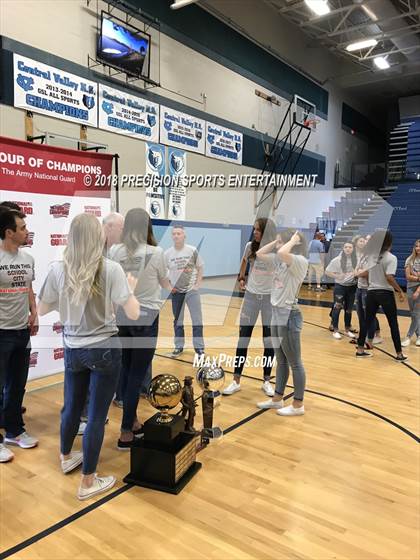 Thumbnail 3 in Central Valley TOC Ceremony photogallery.